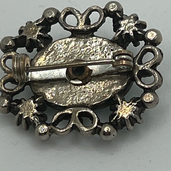 Vintage Faux Turquoise Filigree Silvertone Brooch Pin - Picture 2 of 15